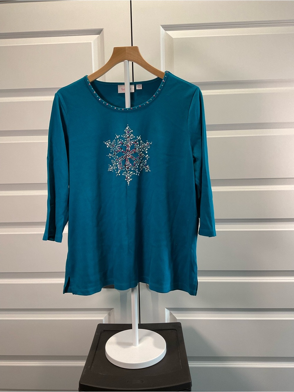 Quacker Factory Teal Embellished Long Sleeve Tee